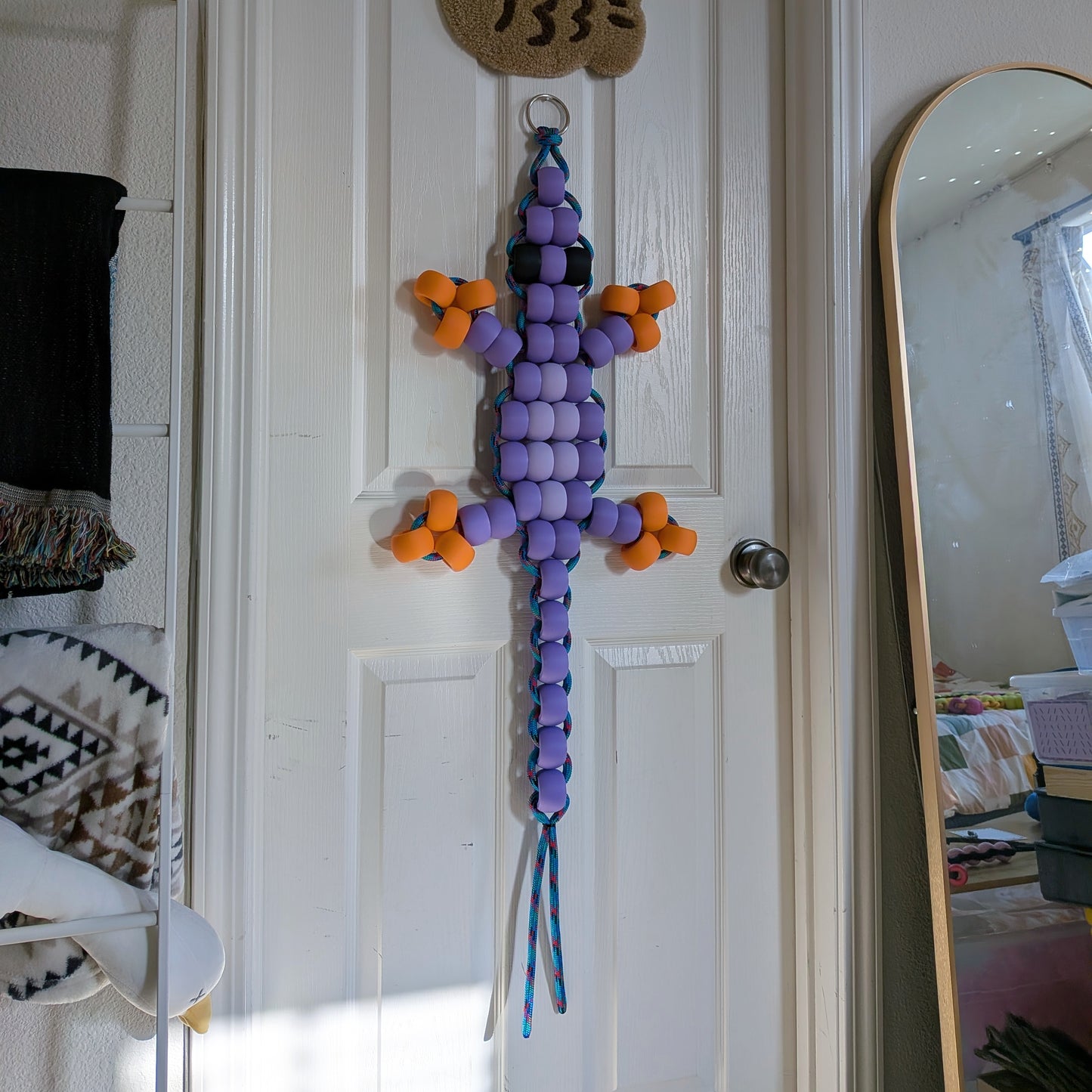 Giant Pony Bead Lizard Keychain Wall Art (Purple)