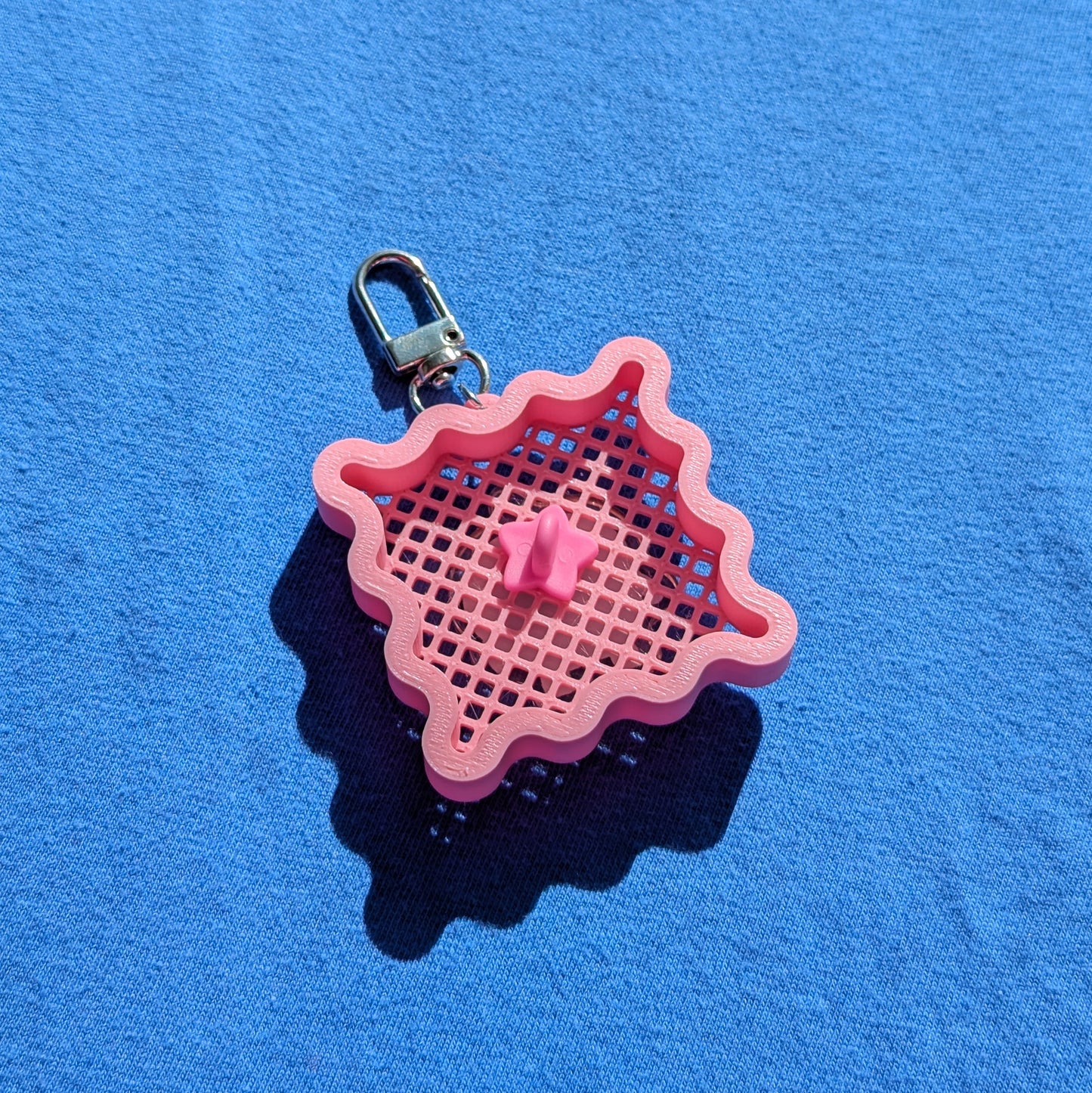 3D Printed Squiggle Pinboard Keychain