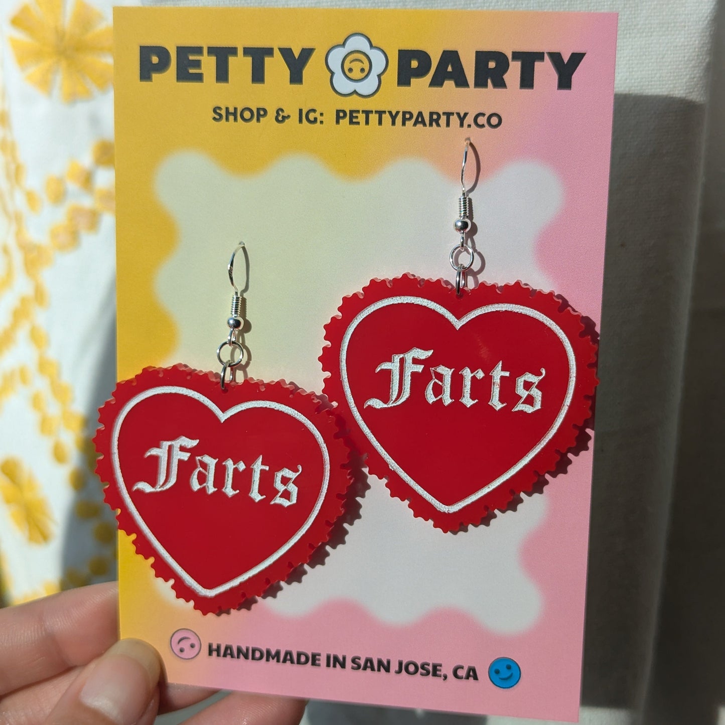 Farts Heart Earrings (Red)