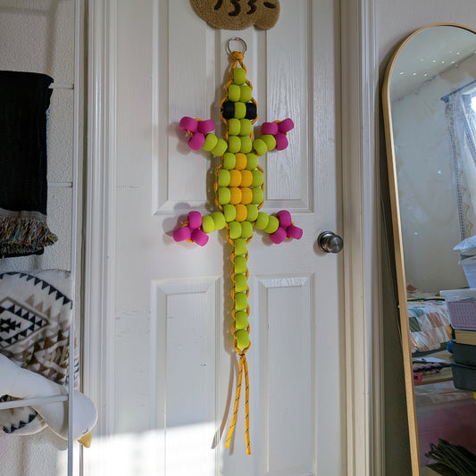 Giant Pony Bead Lizard Keychain Wall Art (Lime Green)