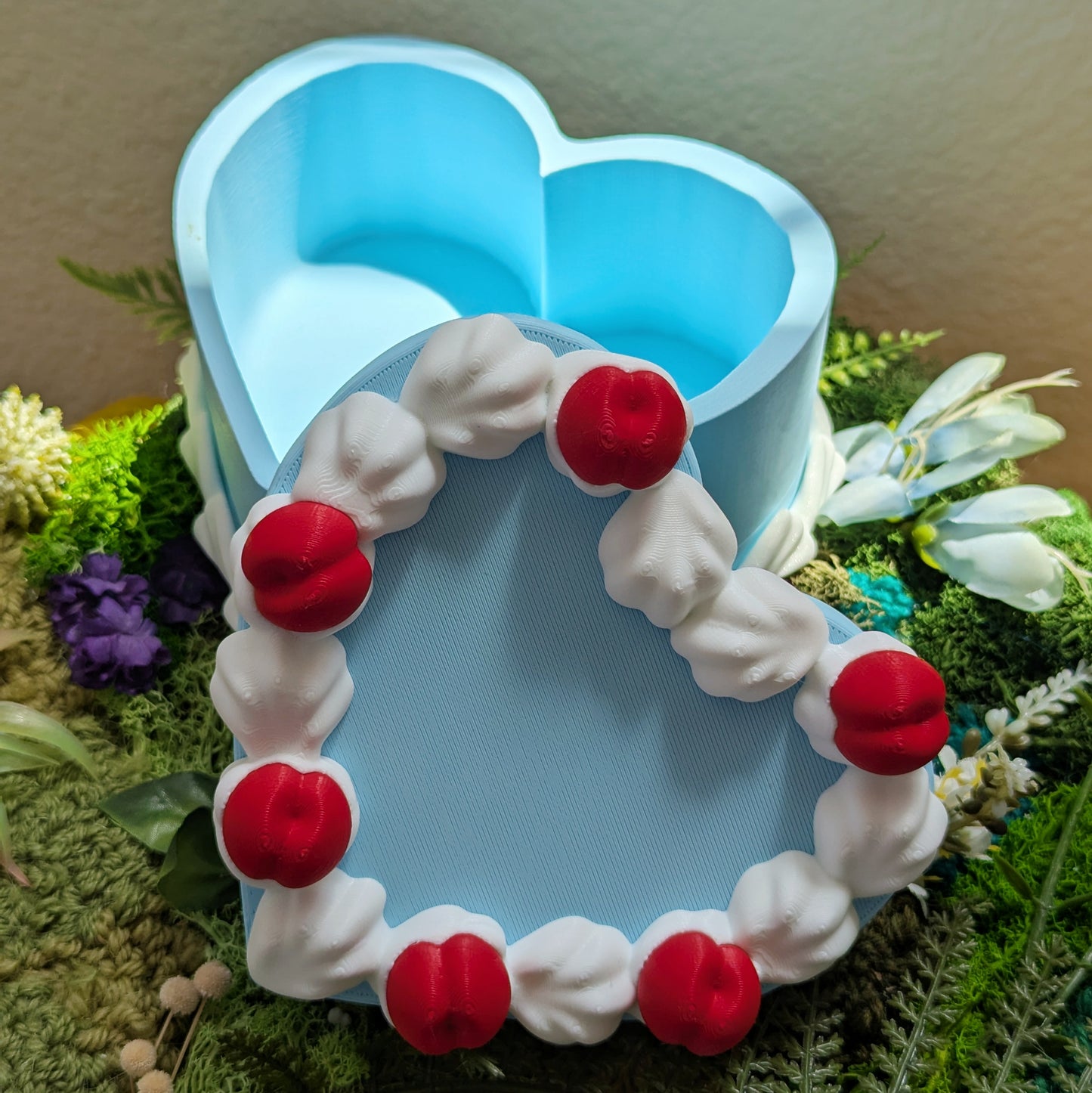 3D Printed Cake Trinket Jewelry Box - Blueberry Cream Flavor
